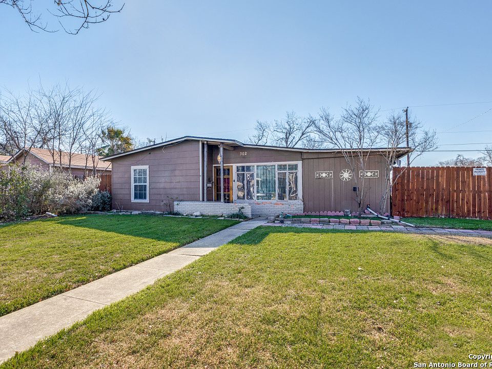 1st image of 302 E Vestal Pl