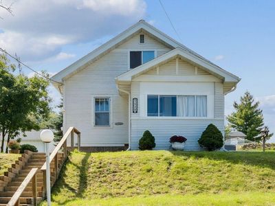 1528 East Ave, Red Wing, MN, 55066