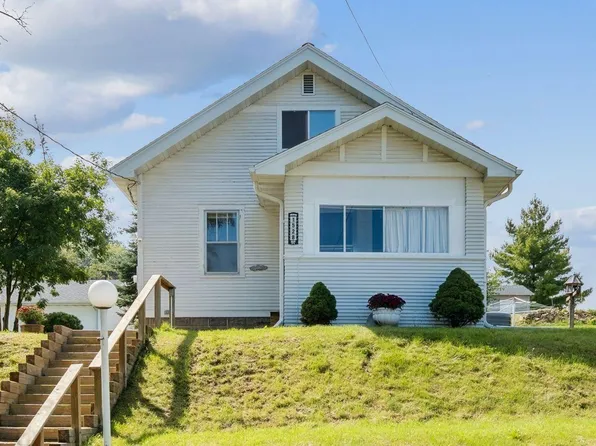 1528 East Ave, Red Wing, MN 55066