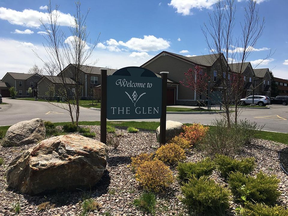 1st image of 20 Glendon Pl Unit E