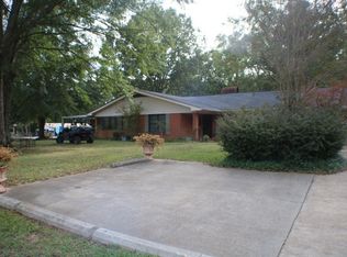 674 Ej Henry Rd, Grenada, MS 38901