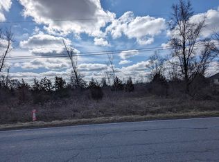 7419 W Carpenter Rd, Flushing, MI 48433