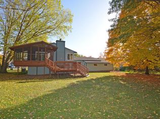 16140 6th St N, Lakeland, MN 55043