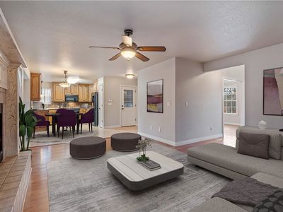 8 Duxford Cir, Bella Vista, AR, 72714