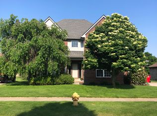 48682 Tremont Dr, Macomb, MI