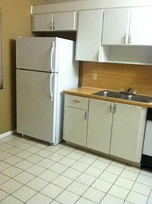 3rd image of 436 Lakeview Dr APT 103