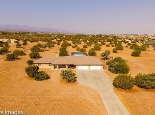 8125 Jargon St, Oak Hills, CA 92344