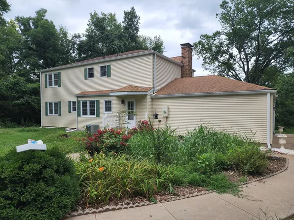 6211 Country Club Rd, Murphysboro, IL 62966