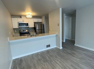 6041 California Ave SW #305, Seattle, WA 98136