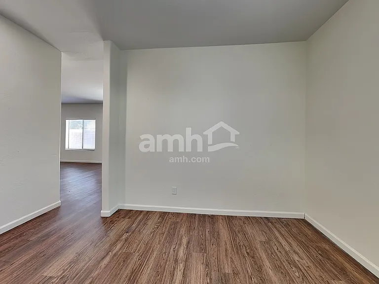 10858 E Wallflower Ln — Photo 4