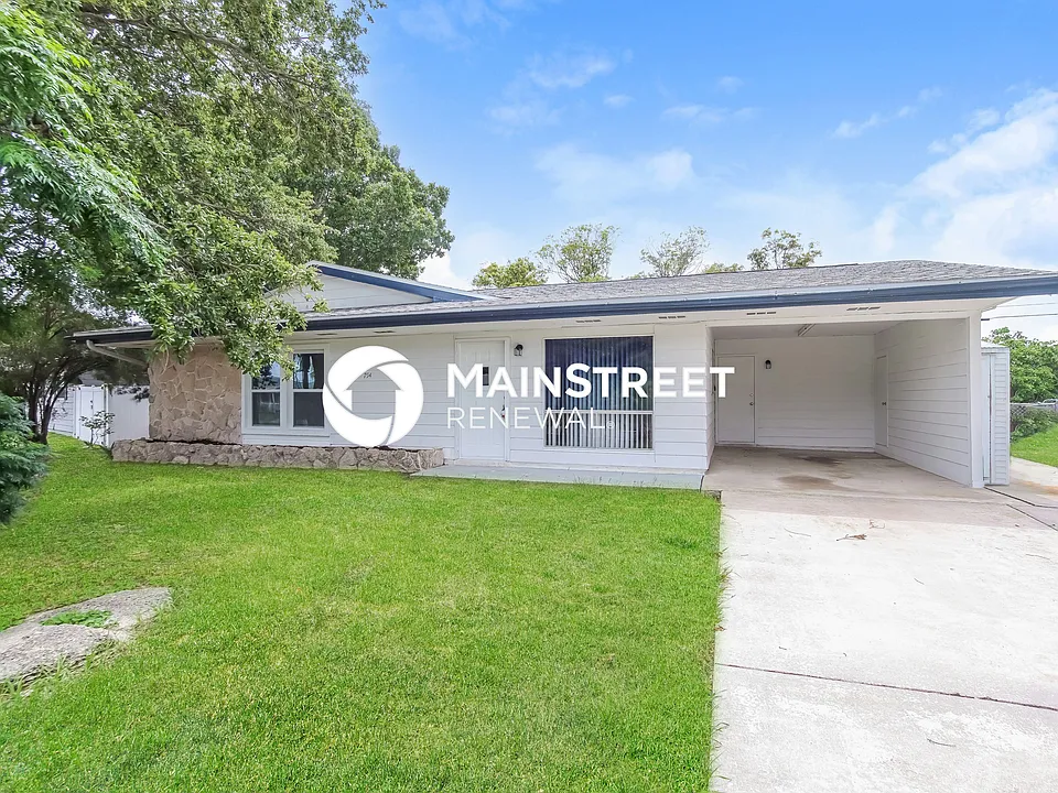 794 Bianca Dr NE