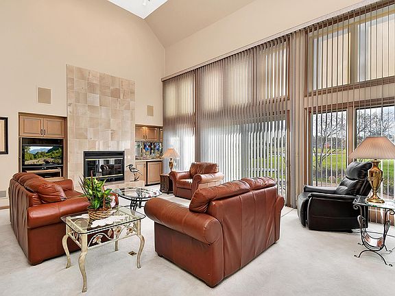 5th image of 1387 Spanish Trail Ct