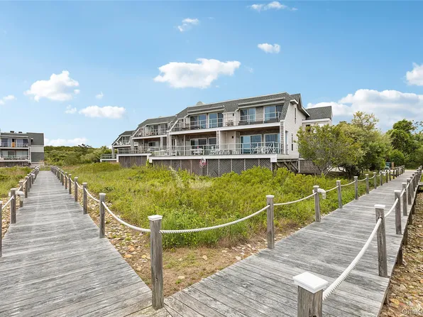 23 Fort Pond Rd, Montauk, NY 11954