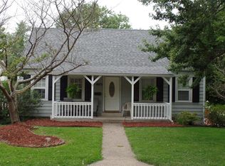 4073 Hillside Dr, Hannibal, MO 63401