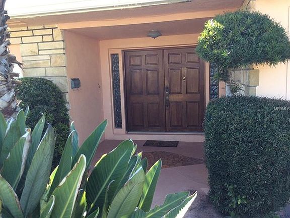 4th image of 2301 Tropical Shores Dr SE