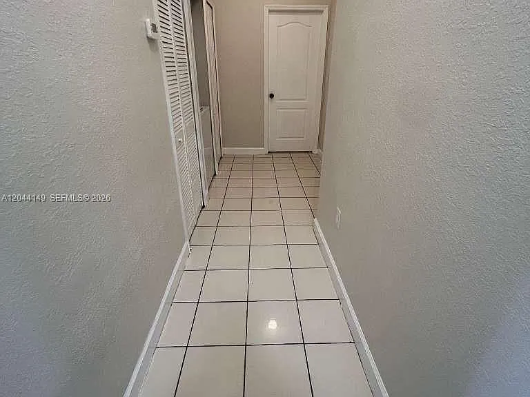 1661 SE 28th St #202 — Photo 20
