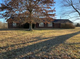 82 Wedgewood Rd, Buffalo, MO 65622