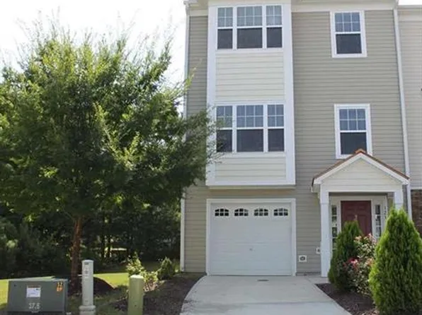 123 Wirks Worth Cir #1, Apex, NC 27502
