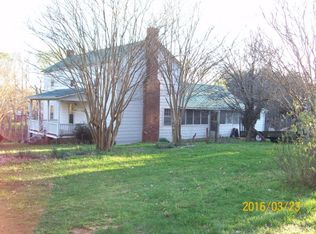 2209 Ridgeway Rd, Pittsville, VA 24139