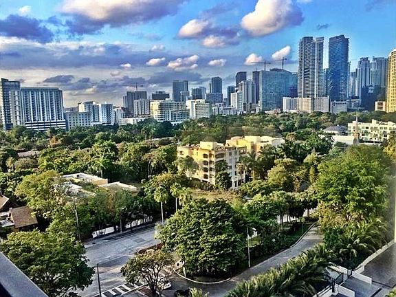 2nd image of 1915 Brickell Ave #1503