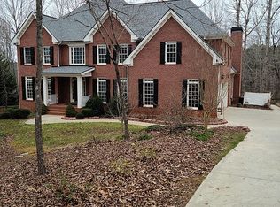 113 Ridge View Dr, Ball Ground, GA 30107