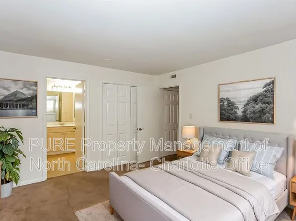 1832 J Julian Ln APT D, Charlotte, NC 28208