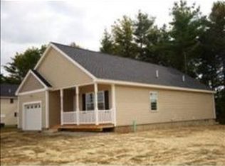 13 Richmond Dr, Concord, NH 03303