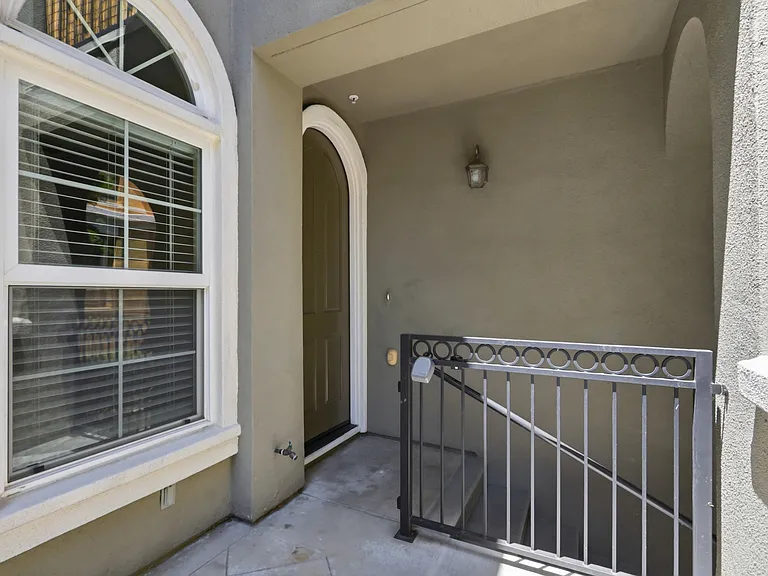 2129 Pomme Ct #1 — Photo 26