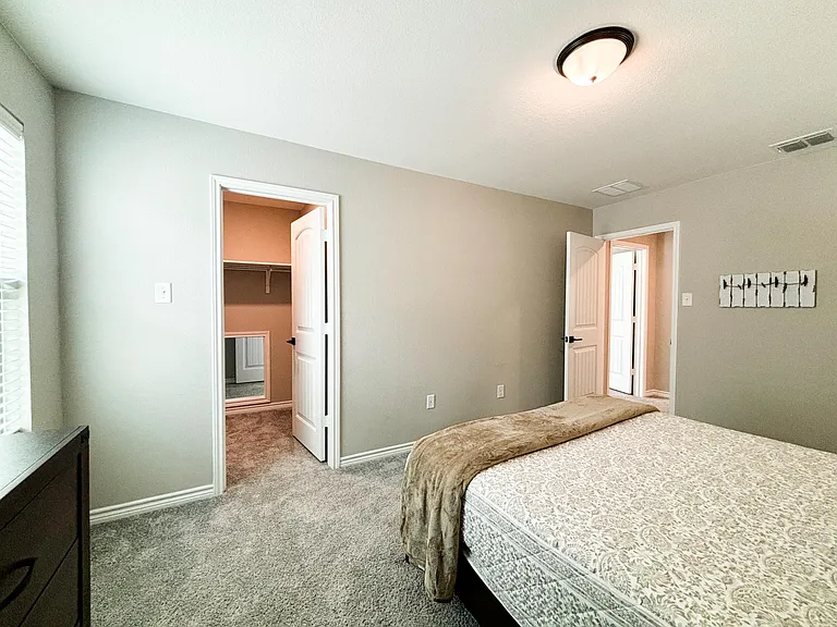 8134 Emmeline Dr — Photo 39