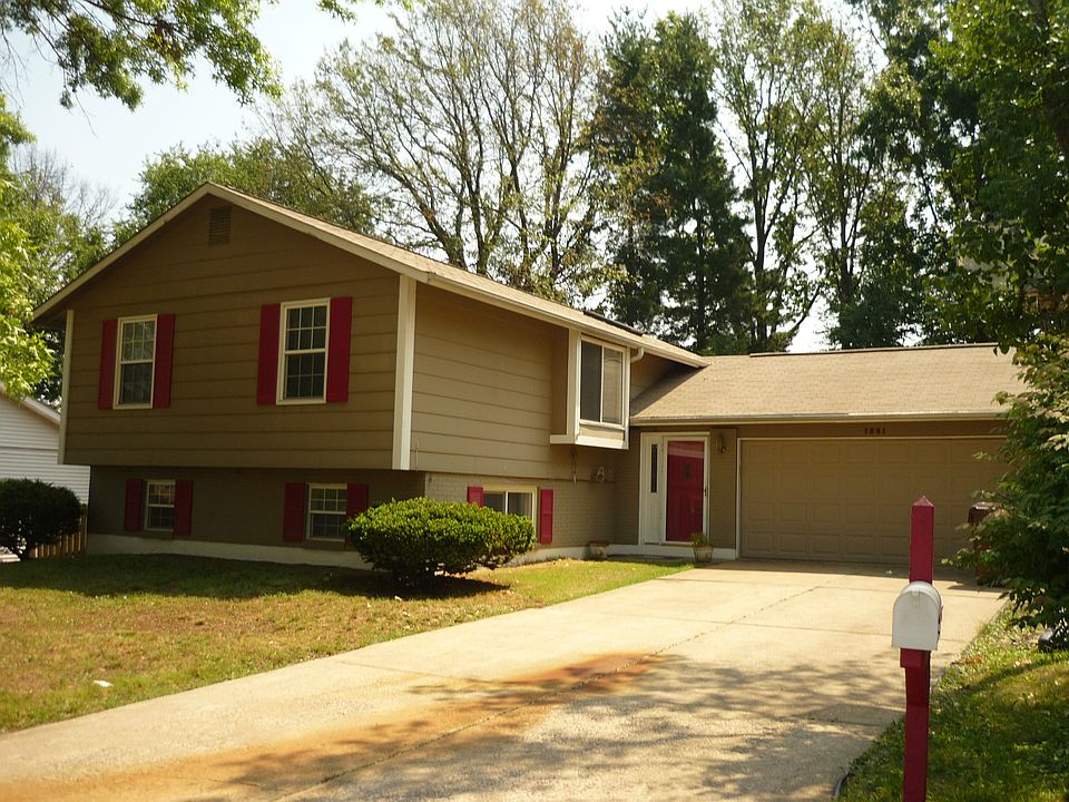1st image of 1221 Mendoza Dr