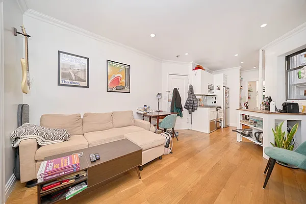 Rented by Living New York | media 7