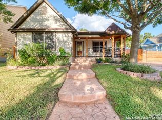 614 Claude W, San Antonio, TX 78203