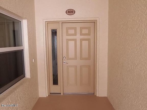 4th image of 817 Mystic Dr APT 409