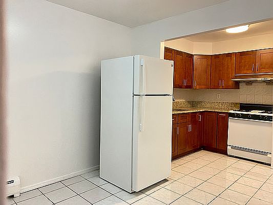 2nd image of 142-17 38th Ave Floor 3