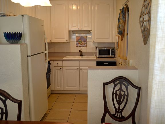 5th image of 22 River Dr