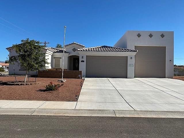 1st image of 3756 Millar Dr
