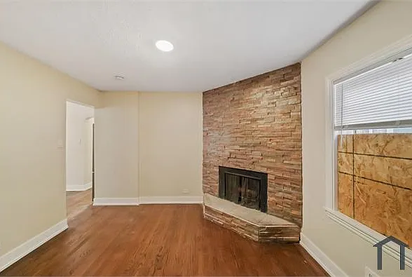 504 W 125th Pl — Photo 6