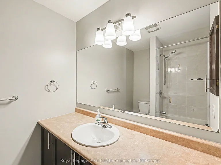 158 Lokoya St — Photo 12