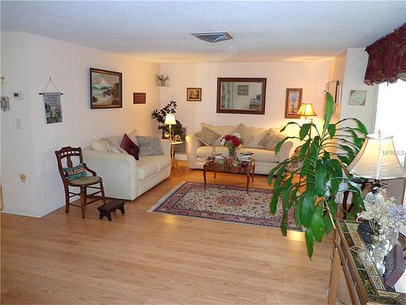 4th image of 12201 Camp Creek Ln