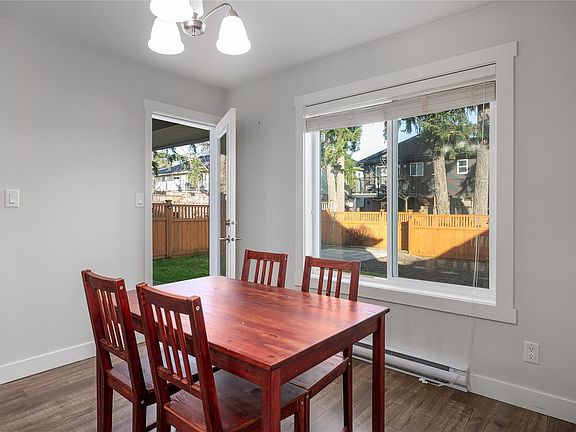 5th image of 524 Steeves Rd