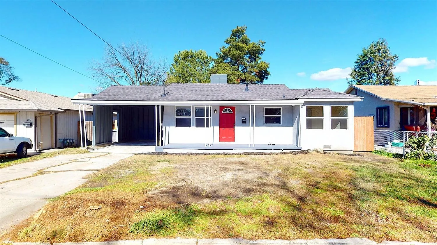 2419 W Acacia St photo 1