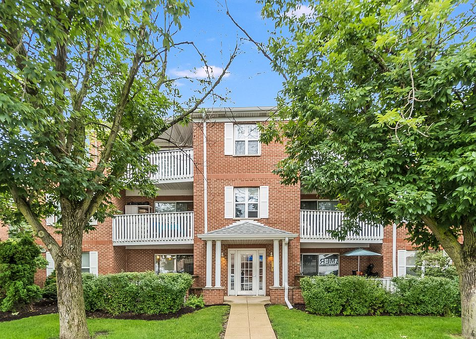 1st image of 4750 N Elston Ave #301D