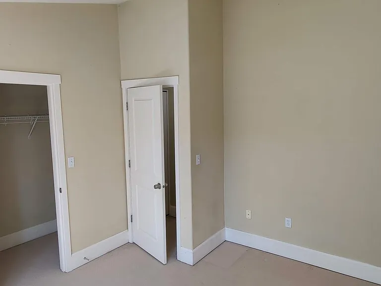 Room 2 with a walk in closet
