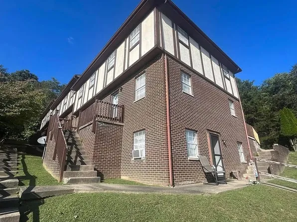 510 Baker St, Hamlin, WV 25523