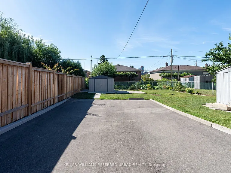 343 Ranee Ave #LOWER — Photo 6
