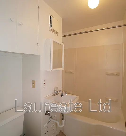 1432 Gaylord St #3 — Photo 11