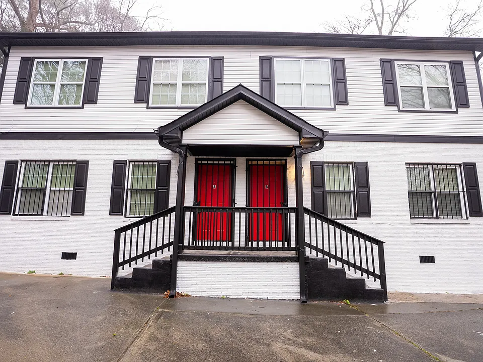 383 Yonkers Ave NW #A