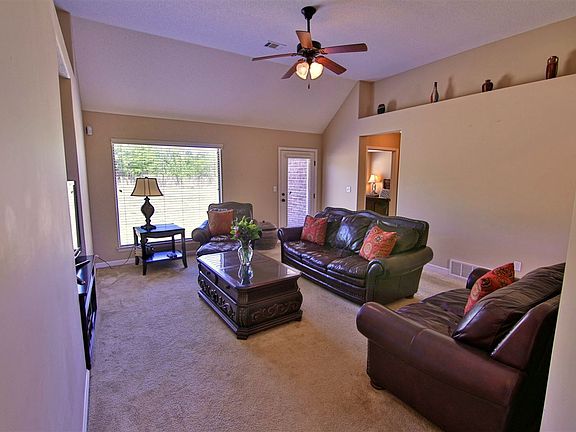 2nd image of 7672 Romero Dr