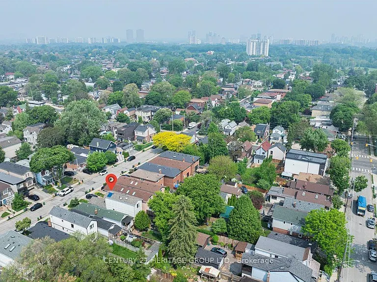 169 King Edward Ave — Photo 38