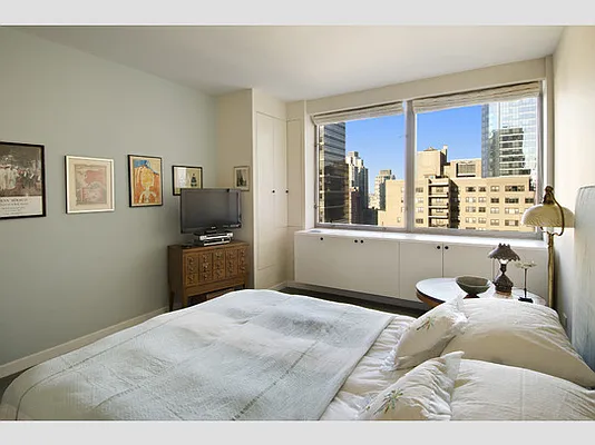 Sold by Stribling | media 21